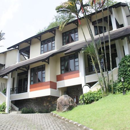 Gunung Geulis Cottages Managed By Royal Tulip Bogor Eksteriør billede