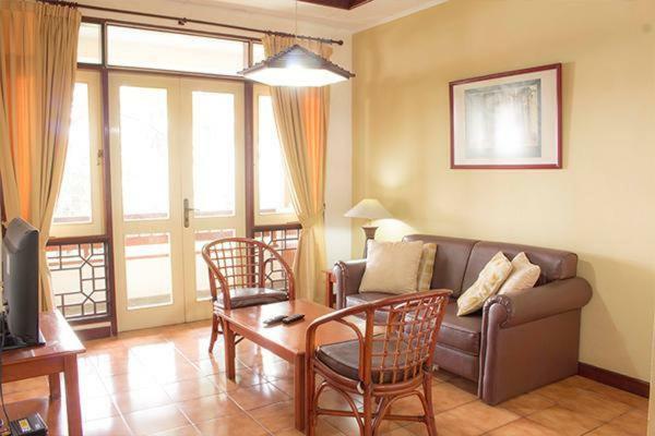 Gunung Geulis Cottages Managed By Royal Tulip Bogor Eksteriør billede